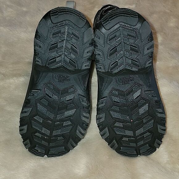 THE NORTH FACE TNF BLACK ALPENGLOW IV WATERPROOF WINTER BOOTS, SIZE 2 - Picture 9 of 11